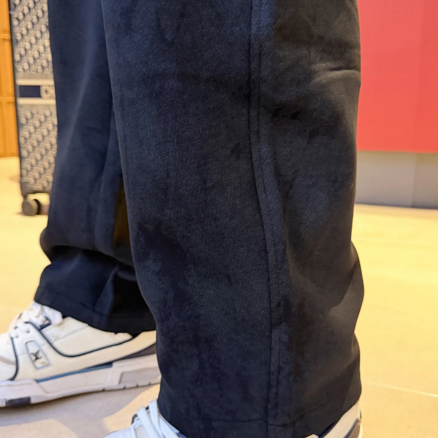 Balenciaga [High Version] 2026 Autumn and Winter latest products, available at counters at the same time, Original product, fashionable casual trousers and casual trousers, using imported original fabrics, top-grade embroidery 🪡 craft letter pattern logo, original hardware accessories decoration, simple yet fashionable, fashionable and handsome upper body, Sizes: M-3XL